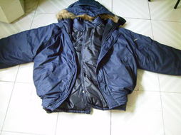 福州榮登貿易 專業(yè)從事雙層羽絨服、鞋帽及童裝零售與批發(fā)